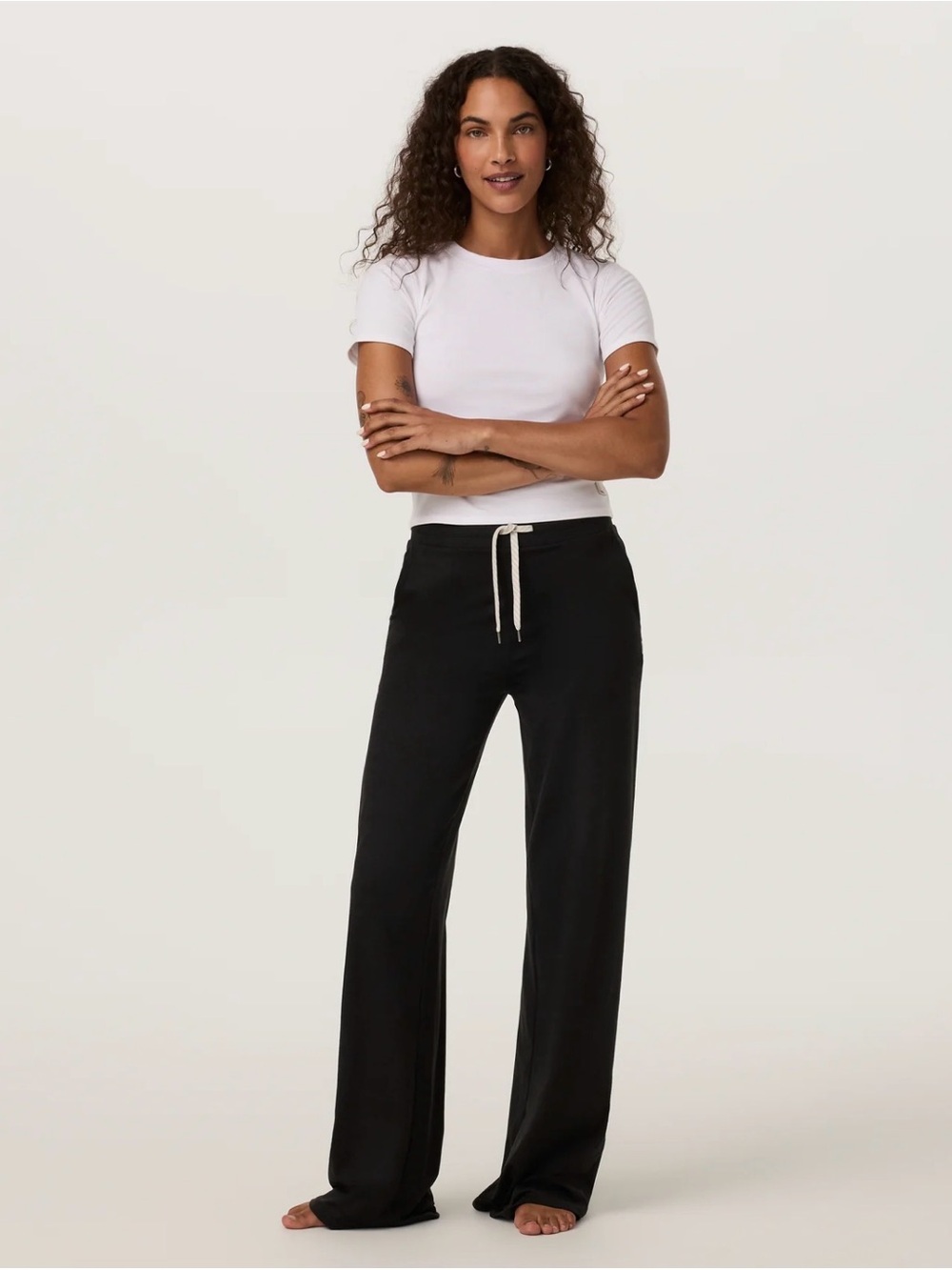 Vuori Halo Essential Wideleg Pants in Black Heather Size Small